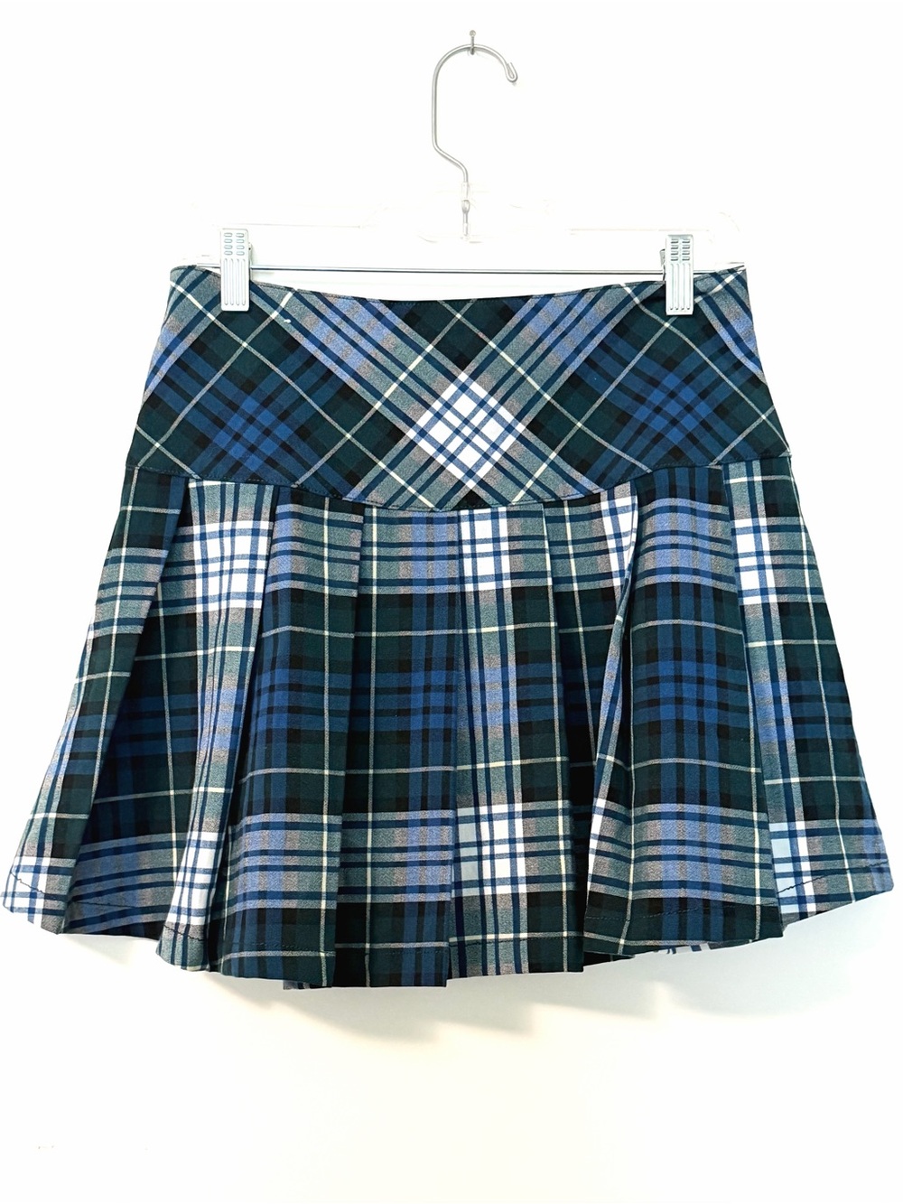 American Eagle Outfitters plaid pleated stretch mini skirt size 4 green/blue